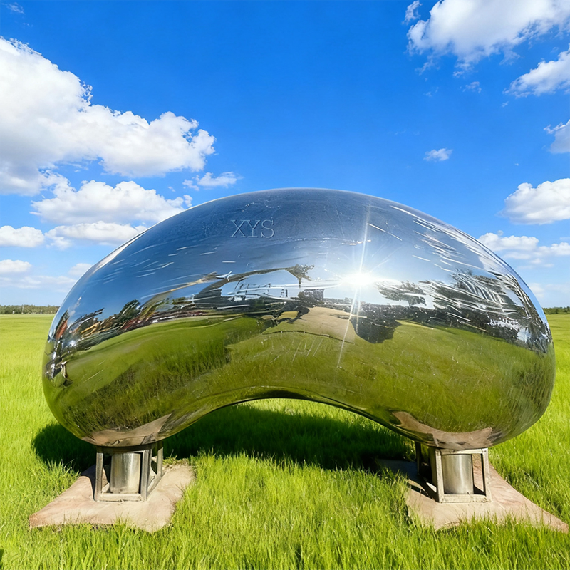 Cloud Pod Mirror Abstrakti veistos